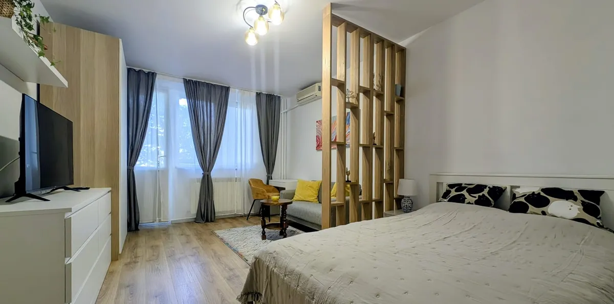 Herestrau tip studio/ zona de zi/ noapte renovata/ mobilata nou lux