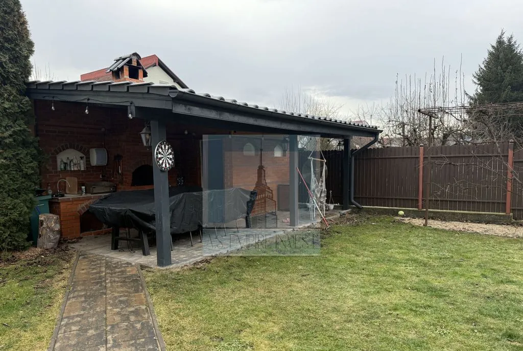 Casa/Villa 9 camere singur in curte zona Tra