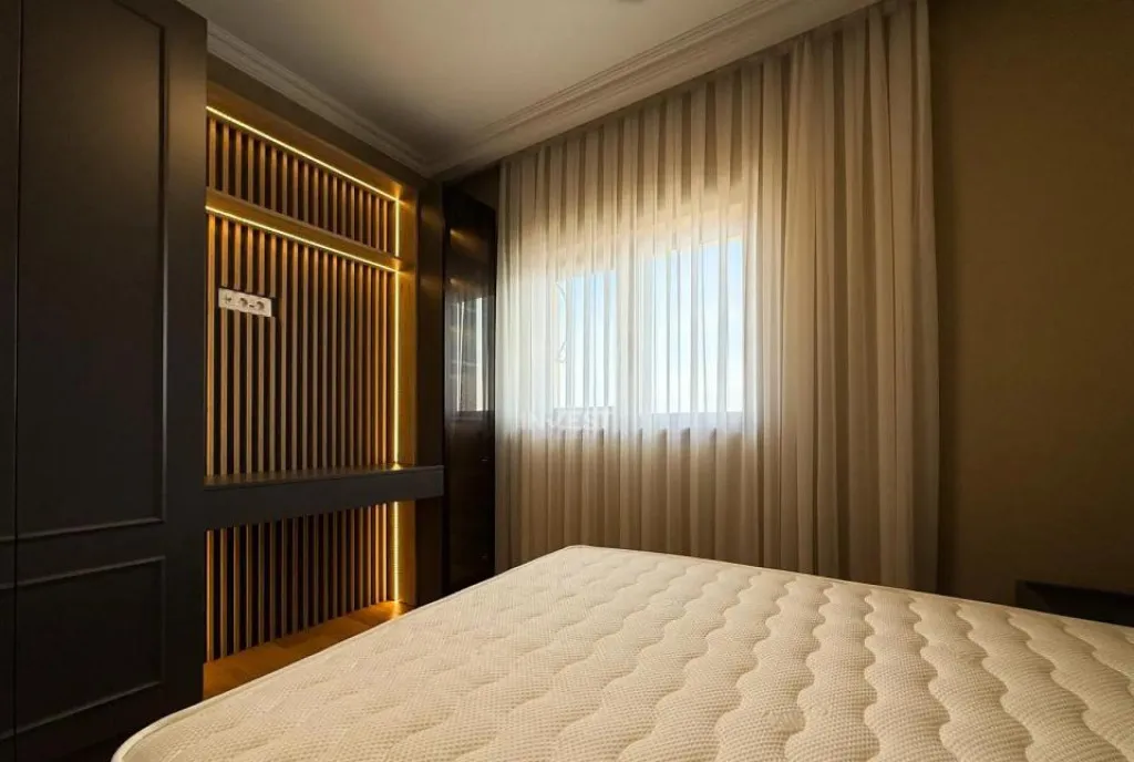 Apartament 2 camere etajul 1 platou galata