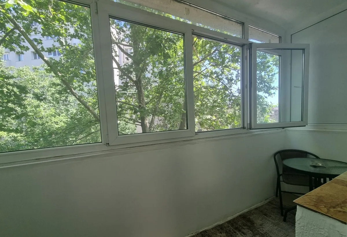 Dristor metrou apartament spatios 3 camere