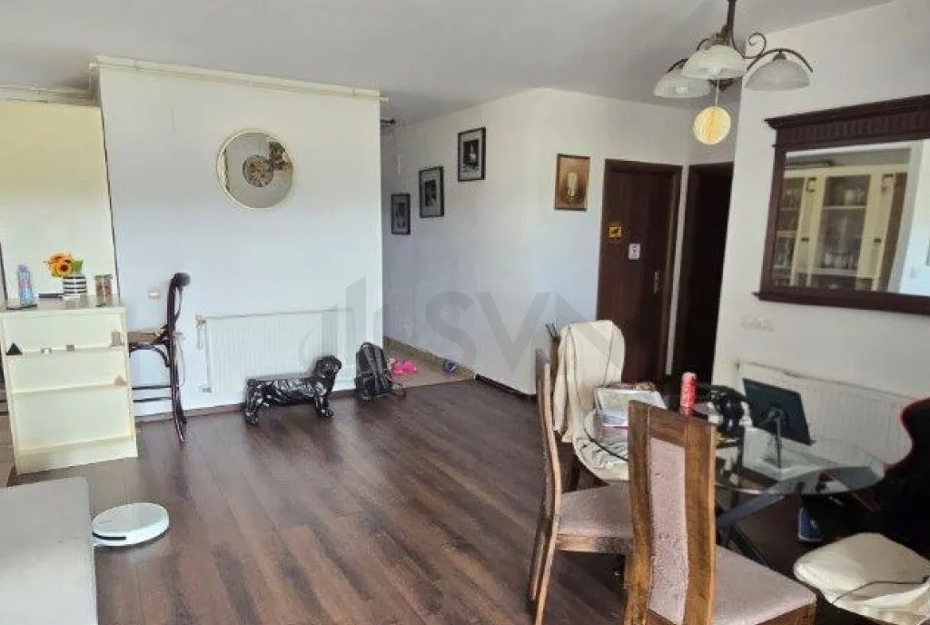 Apartament 110 mp 3 camere 3 bai terasa loc parca