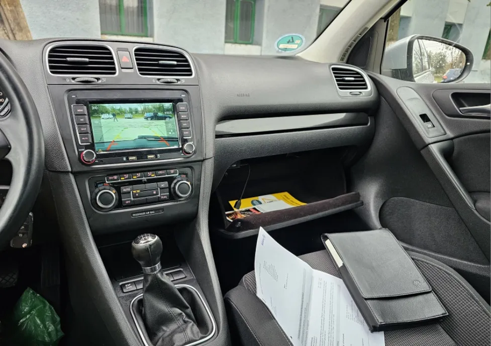 VW Golf 6 1 4TSI Navigatie SenzoriParcare Clima CameraMarsar 4 890 eur