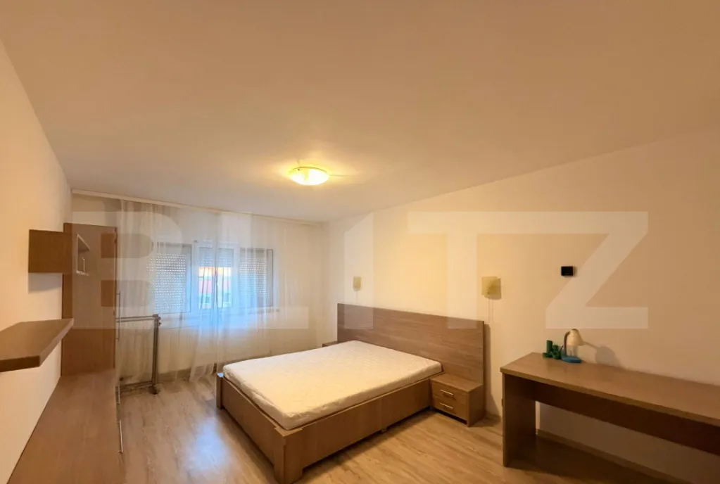 Apartament 3 camere decomandat 72 mp zona 1 Mai