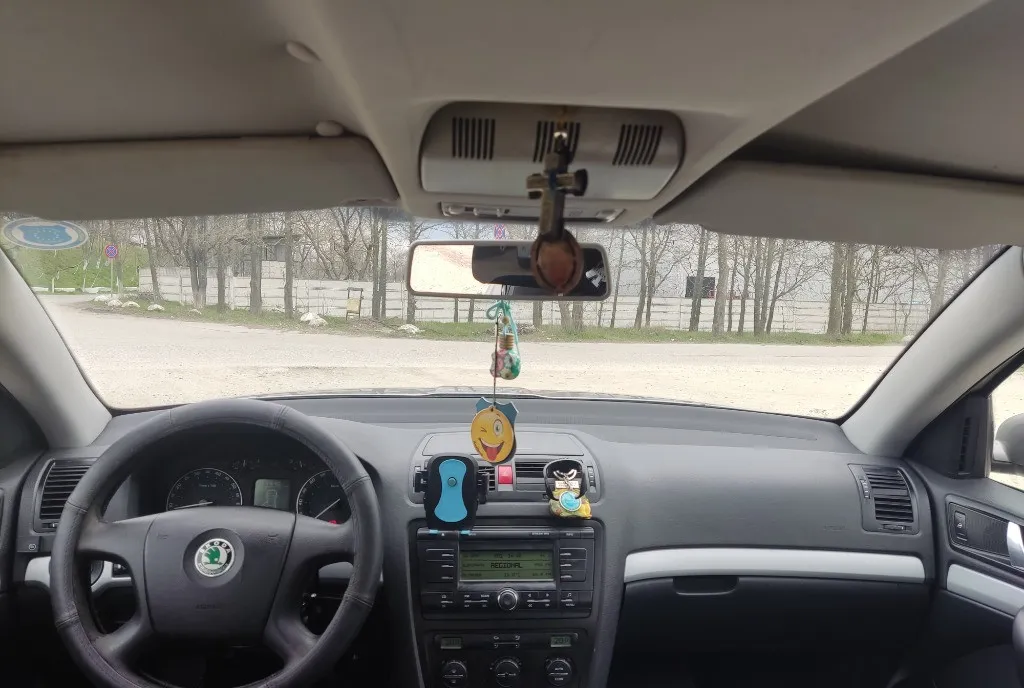 Skoda Octavia 2 motor Bud 1 4 3 000 eur