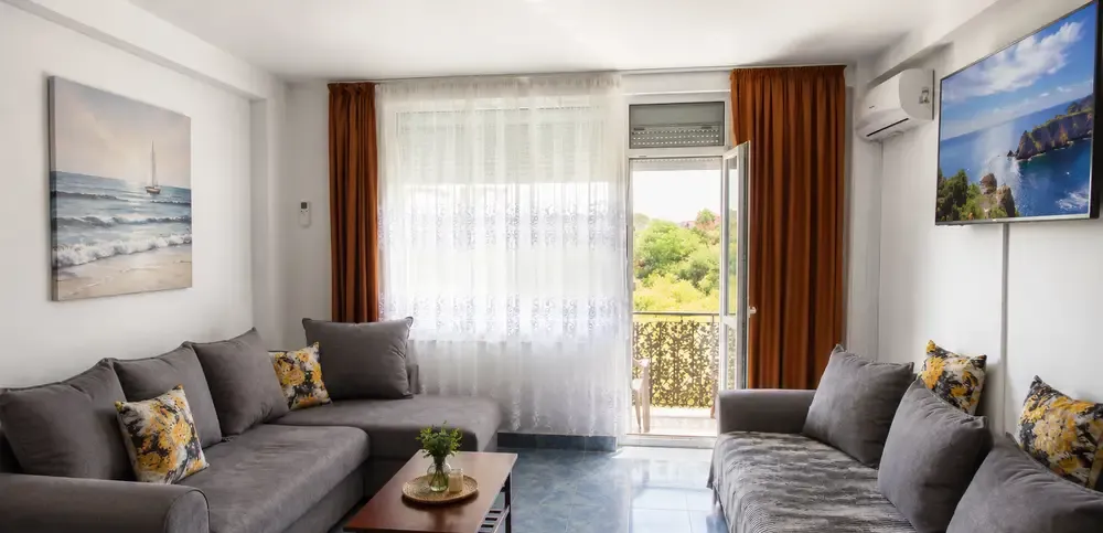 Vand apartament cu o camera in Costinesti