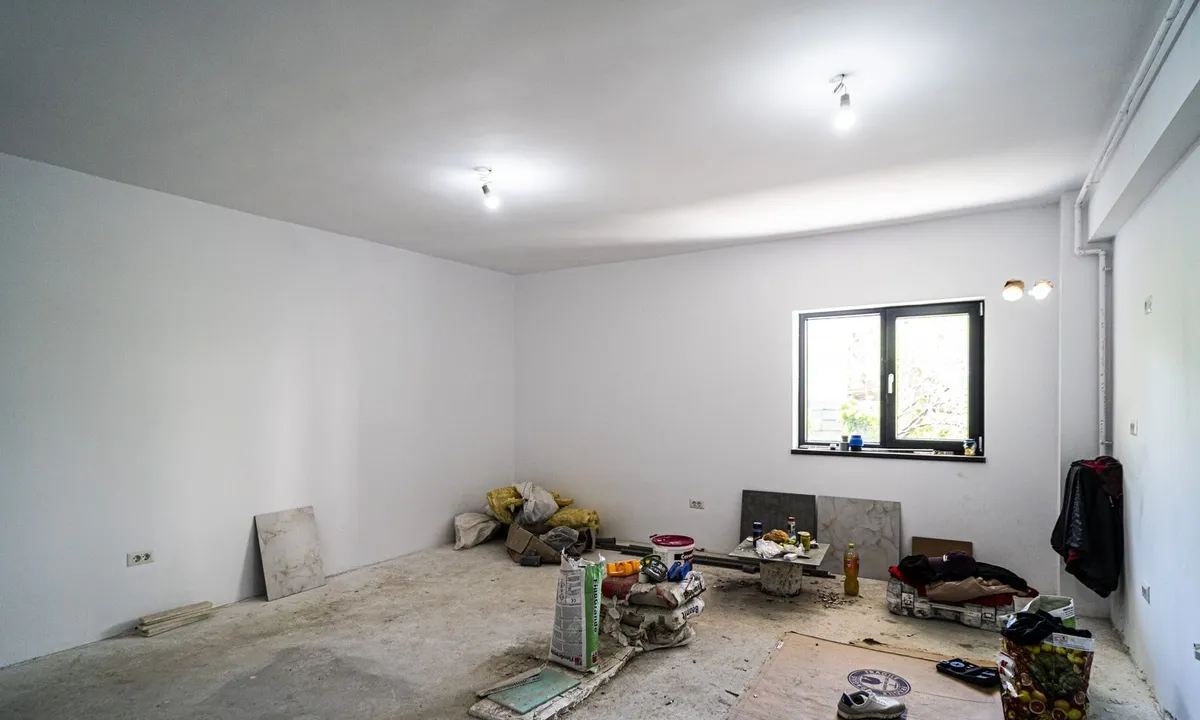 Militari langa metrou 3 camere 80 mp decomandat liber nou