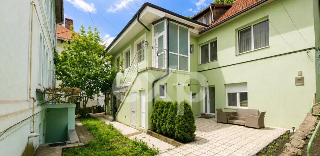 Apartament cu potential hotelier Str Nicolae Iorga nr 6