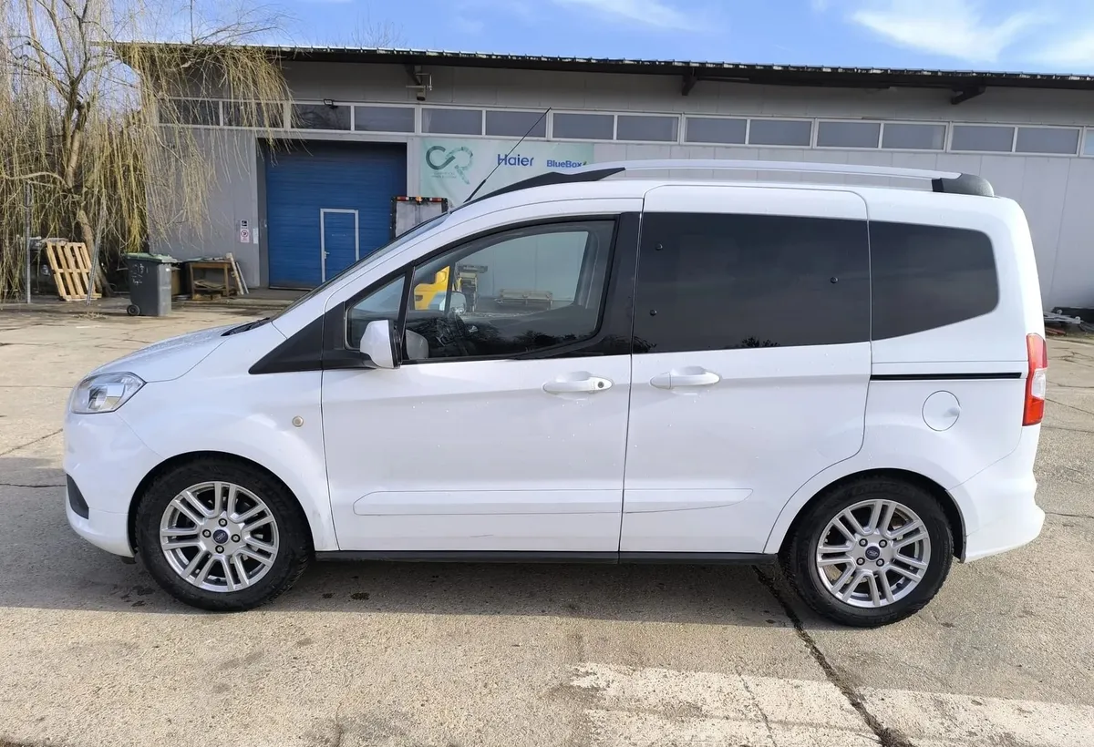 Ford Tourneo Courier