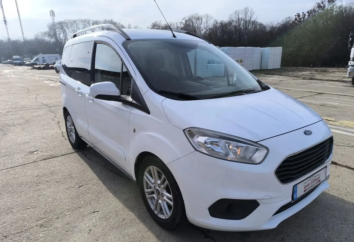 Ford Tourneo Courier