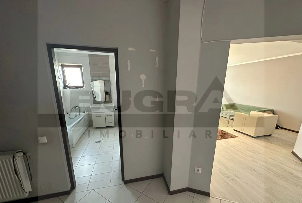 Apartament 2 camere 73 mp terasa 18 mp zona Grand Hote