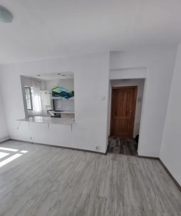 Apartament 3 camere de vanzare - Azuga centru 55 mp 7
