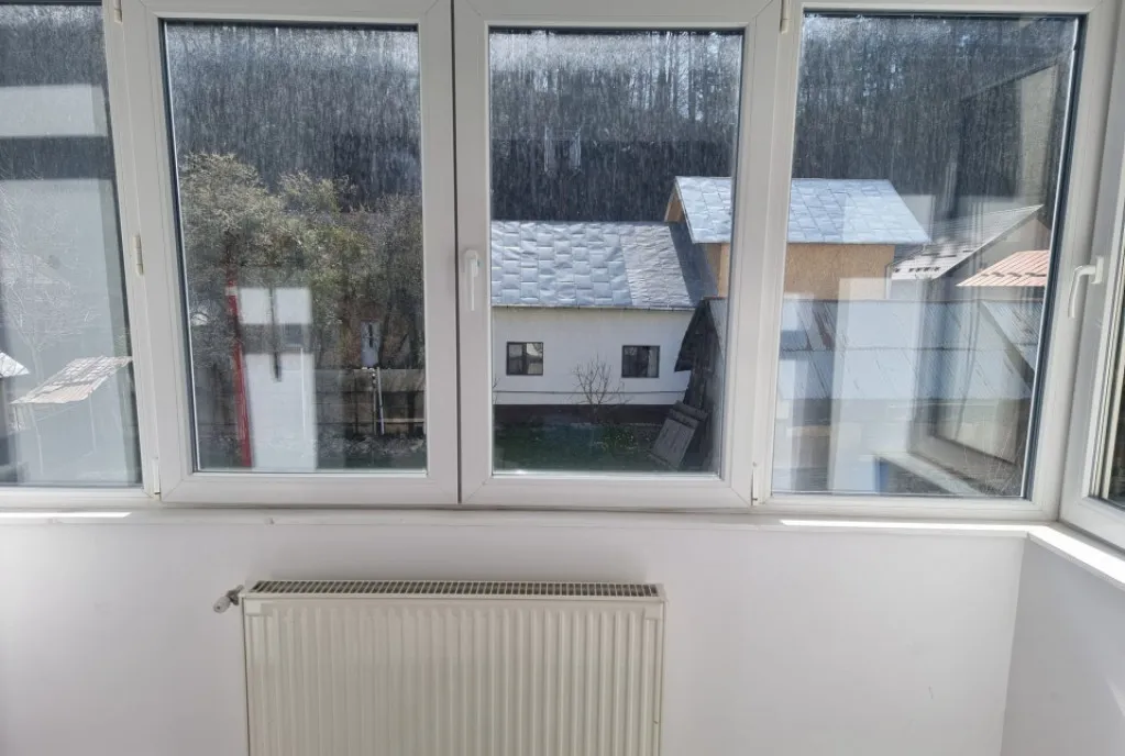 Apartament 3 camere de vanzare - Azuga centru 55 mp 7