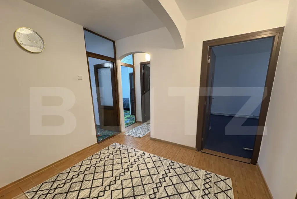 Apartament 3 camere decomandat zona Sigma
