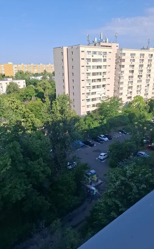 Titan Bd Nicolae Grigorescu 5 minute metrou