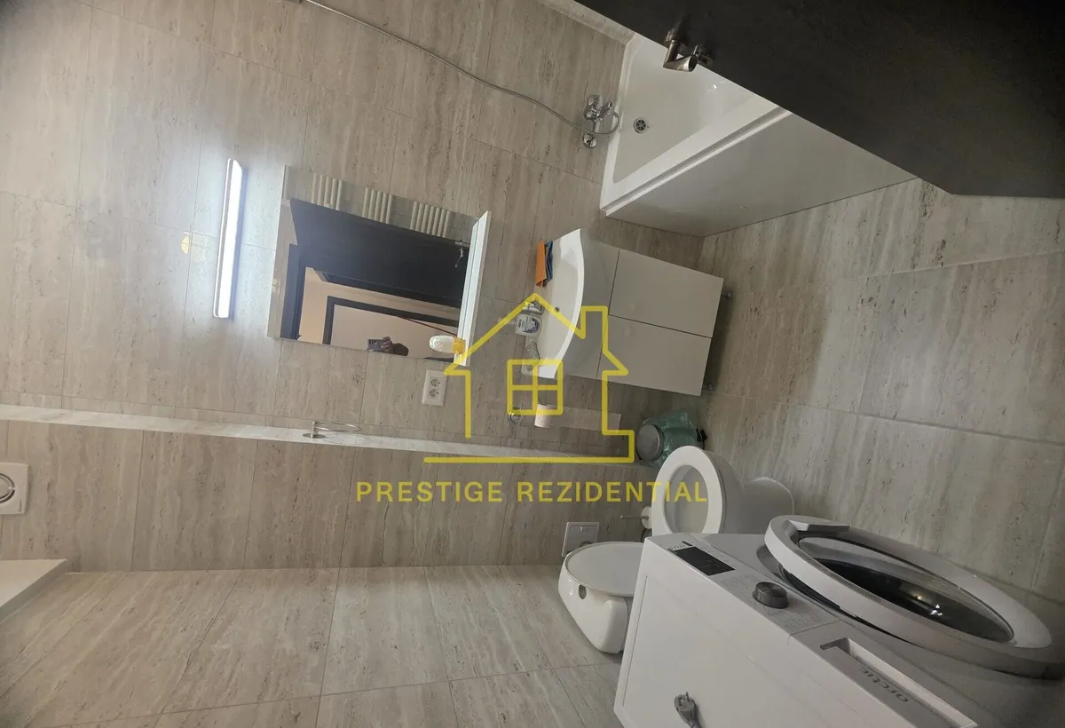 Titan Pallady 2 Cam / 58mp / Loc parcare inclus / prima inchiriere
