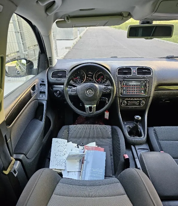 VW Golf 6 1 4TSI Navigatie SenzoriParcare Clima Camera Euro5 5 590 eur