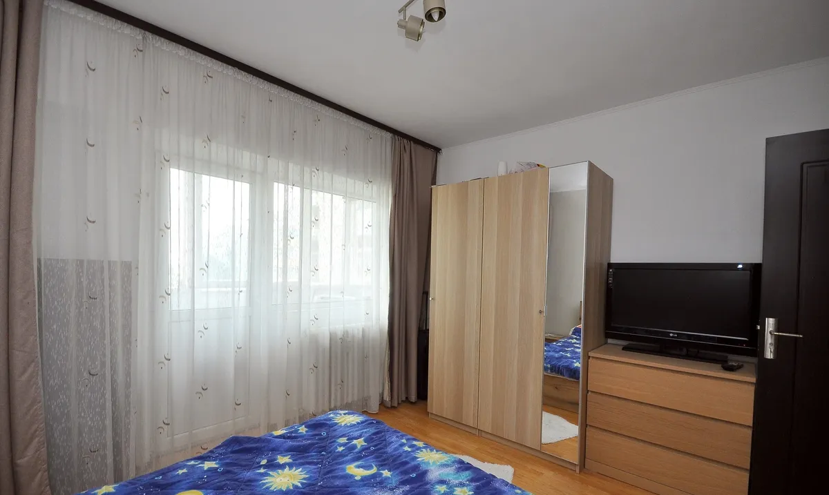 Pantelimon Vergului parc Morarilor apartament 3 camere decomandat 78mp