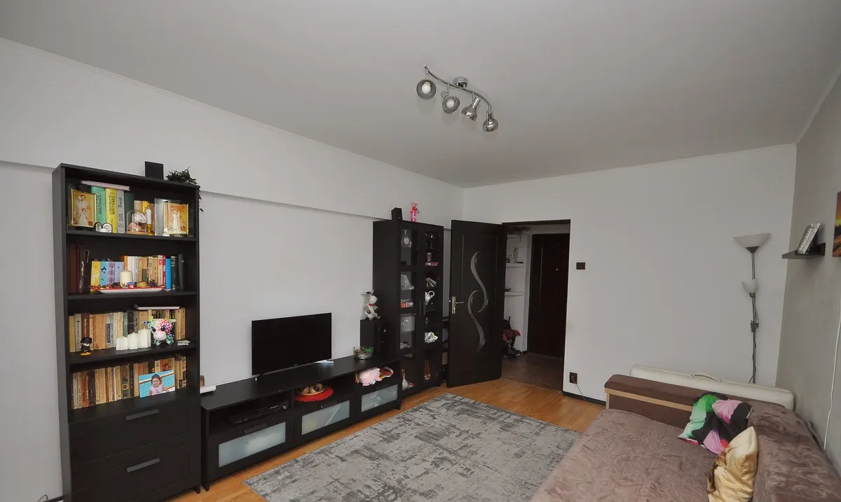 Titan Costin Georgian Vergului parc Morarilor apartament 3 camere 78mp