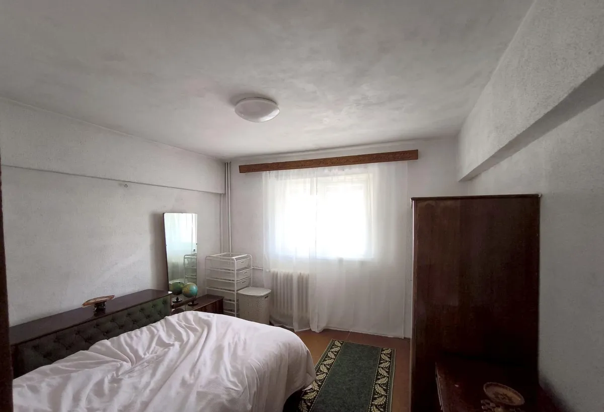 Militari Lujerului Virtutii apartament 3 camere 2 bai 78 mp bloc 1988