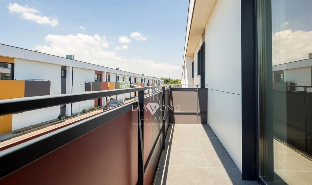 Pipera Duplex Premium Gradina 66mp Pompa de Caldura H4L The Village 0 Comision