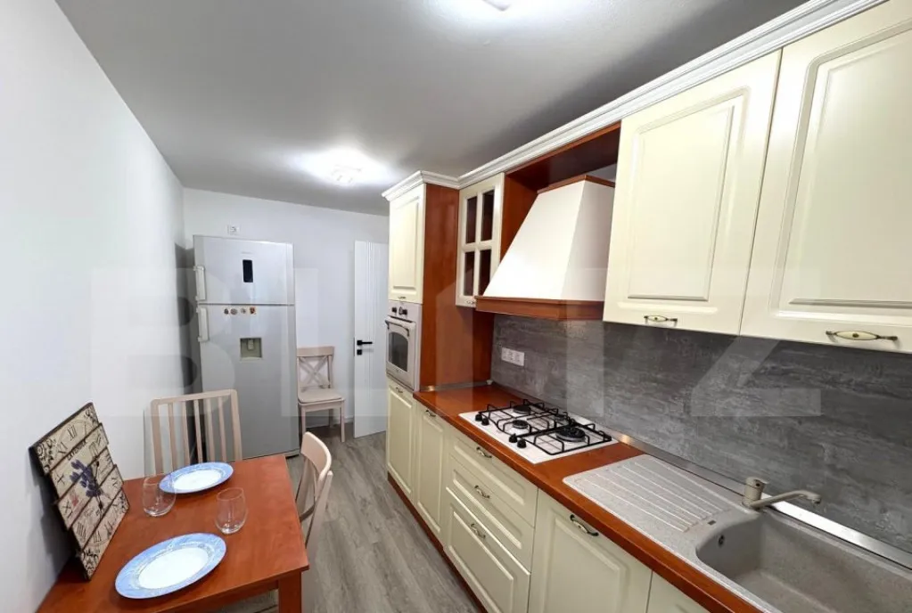 Apartament 2 camere modern parcare zona Sigma