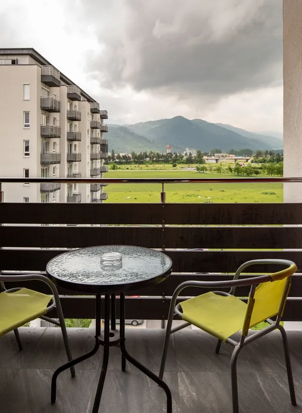 Brasov Garsoniera de inchiriat Avantgarden Bartolomeu loc de parcare inclus