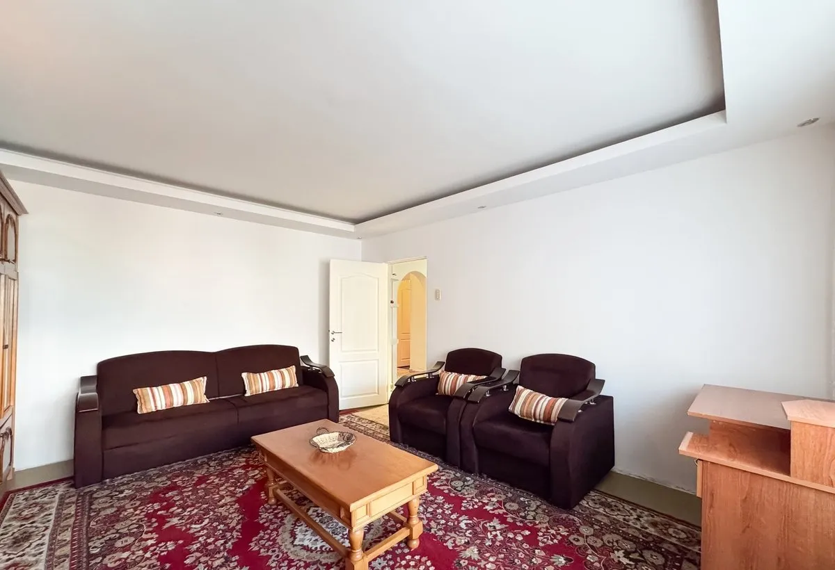 Apartament 3 Camere Vitan - De inchiriat