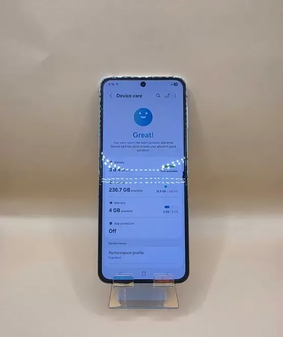Samsung Z Flip 5