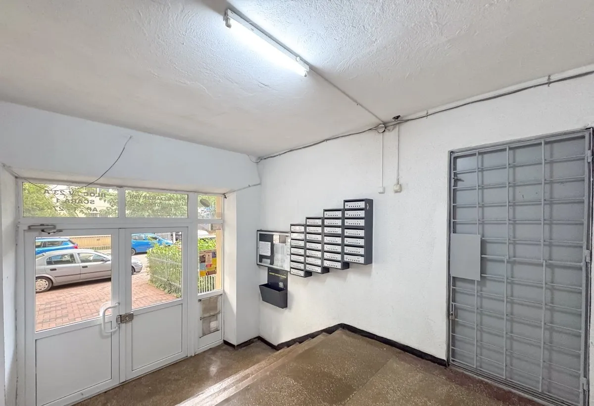Vitan apartament 3 camere de inchiriat