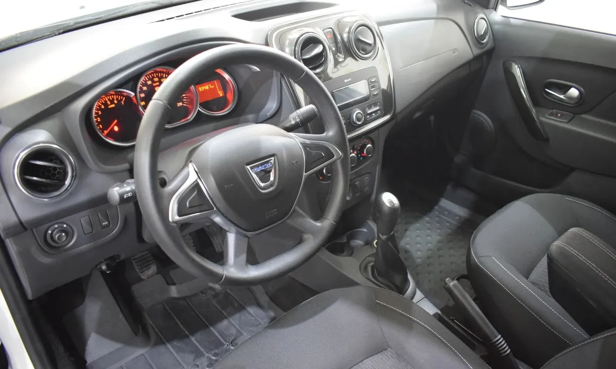Dacia Logan