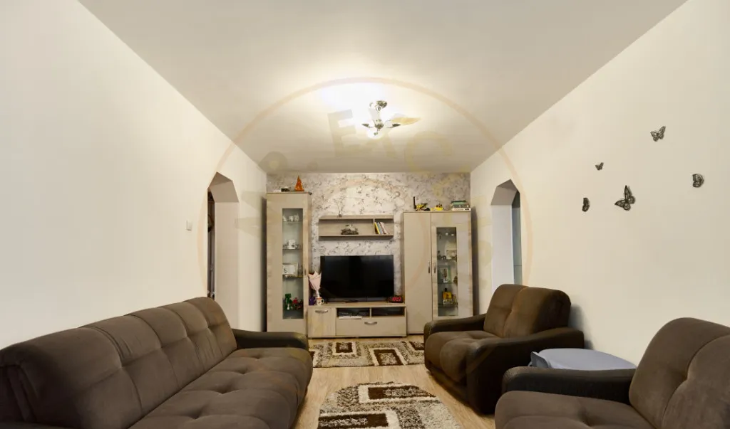 Apartament 2 camere Pitesti zona Craiovei parter