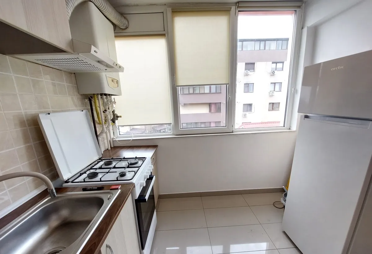 Dimitrie Leonida Metrou 2 min negociabil gata de mutare
