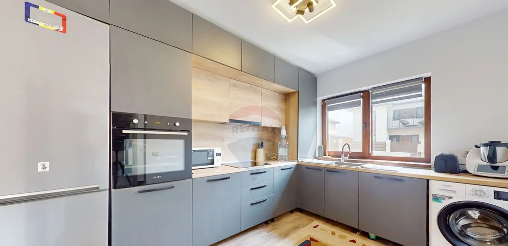 Casa individuala langa Brasov curte 300 mp 0 co