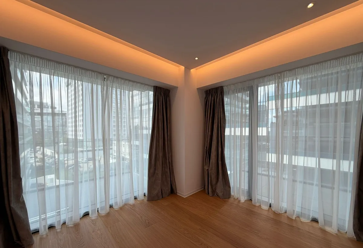 2025 One Floreasca Towers 3 camere 110 mp Totul Nou Parcare
