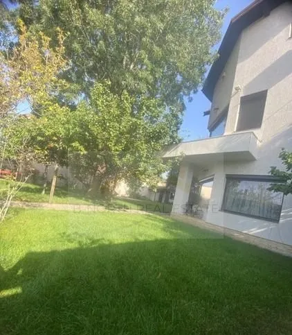 Aparatorii Patriei Vila de inchiriat Metrou Aparatorii Patriei Rezidenta Business