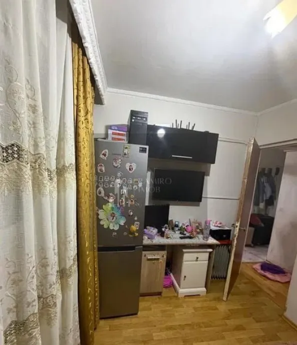 Ap 2 camere decomandat etaj 3 Str Alunisului/ Brancov