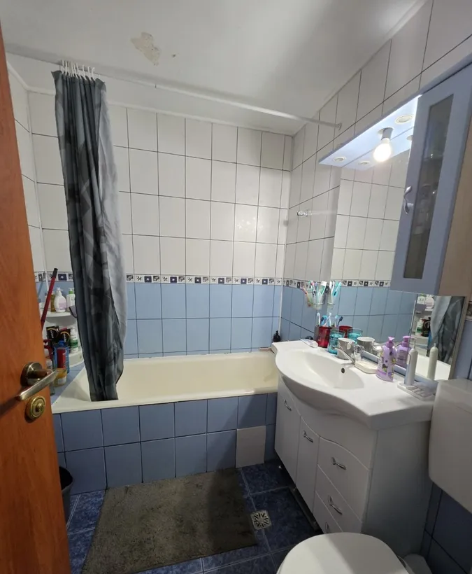 Dristor rond Baba Novac pe Vulcan Judetul 5 minute metrou si 10 min parc