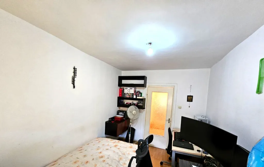 Apartament de 3 camere 73 mp Racadau S V