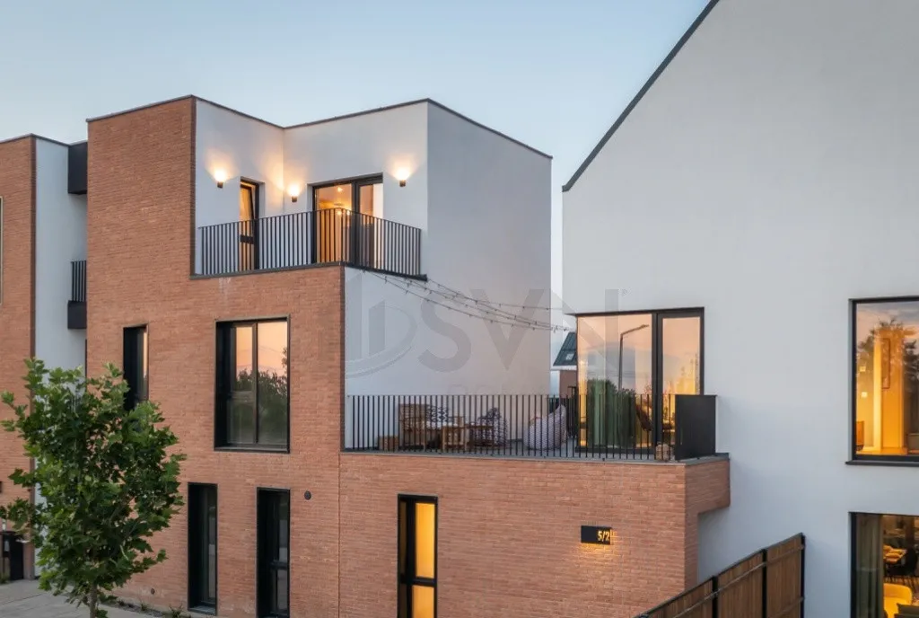 Casa cu 5 camere in complex rezidential Colin