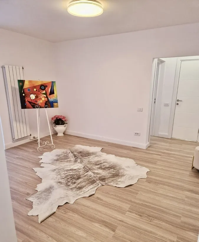 Unirii Universitate vizavi Magazinul Cocor negociabil