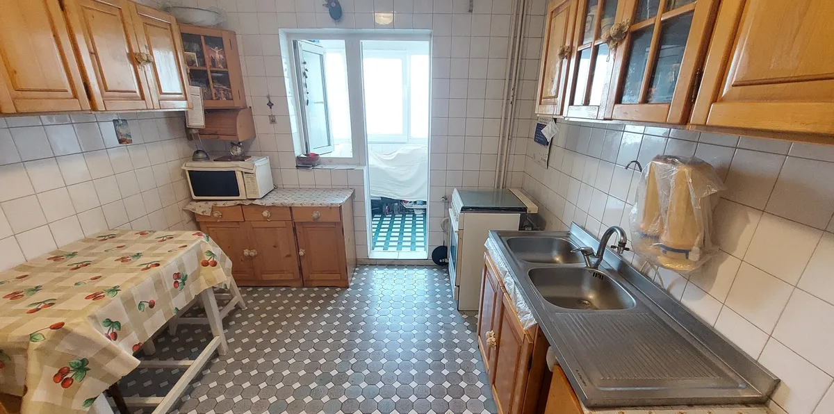 Chisinau Apartament 4 camere langa Scoala Gimnaziala nr 4 Mega Mall