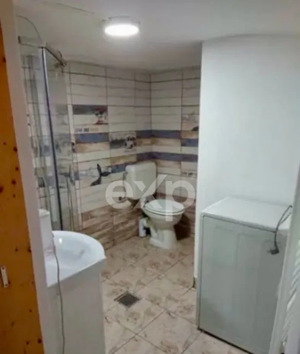 Garsoniera spatioasa de inchiriat in Centrul Vechi -