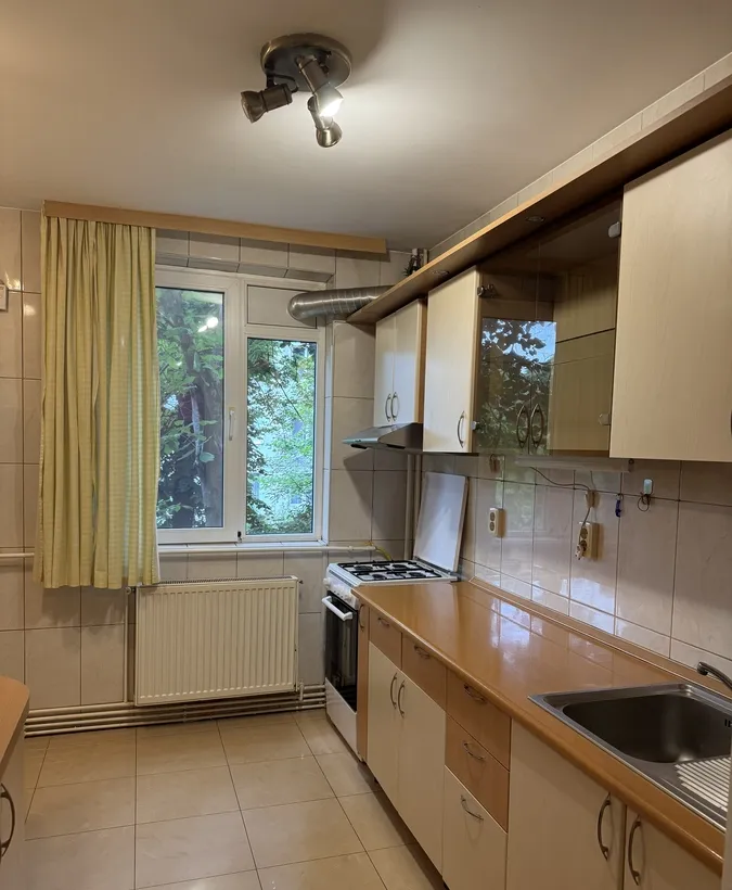 Drumul Taberei Valea Argesului Apartament 3 camere de inchiriat
