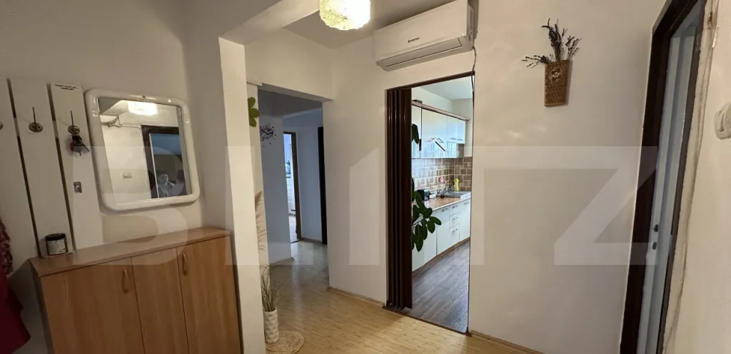 Apartament cu 3 camere decomandate Iosia