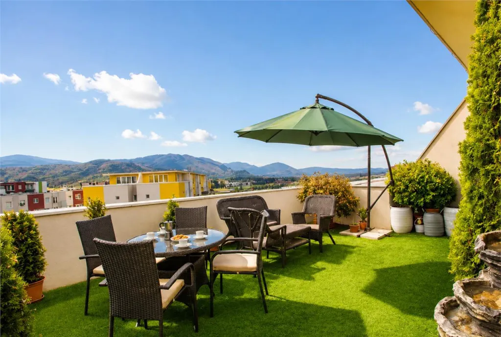 Penthouse extravagant living spectaculos semineu terase gen
