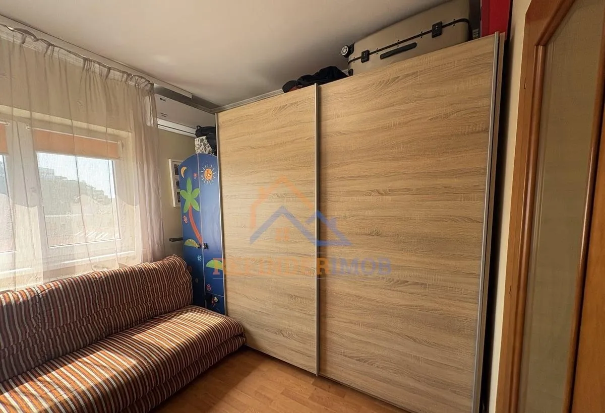 Vitan Vanzare 4 camere 96mp