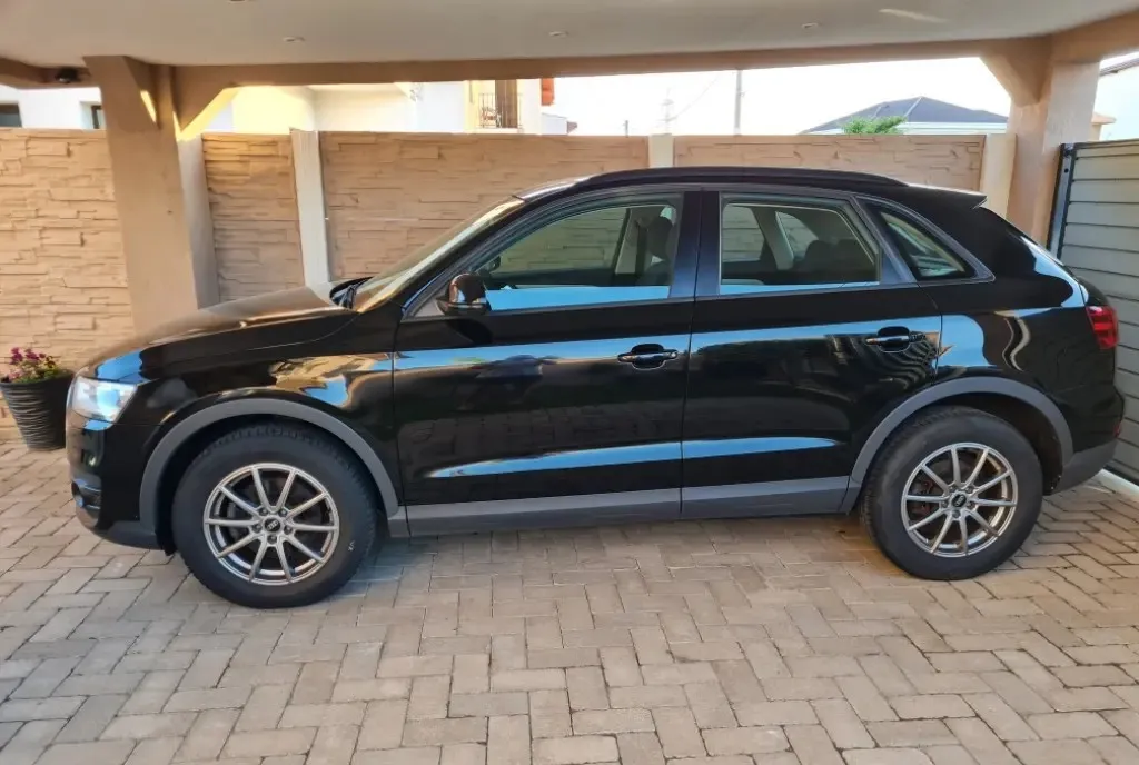 Audi Q3- 2 0 TDi 8 500 eur