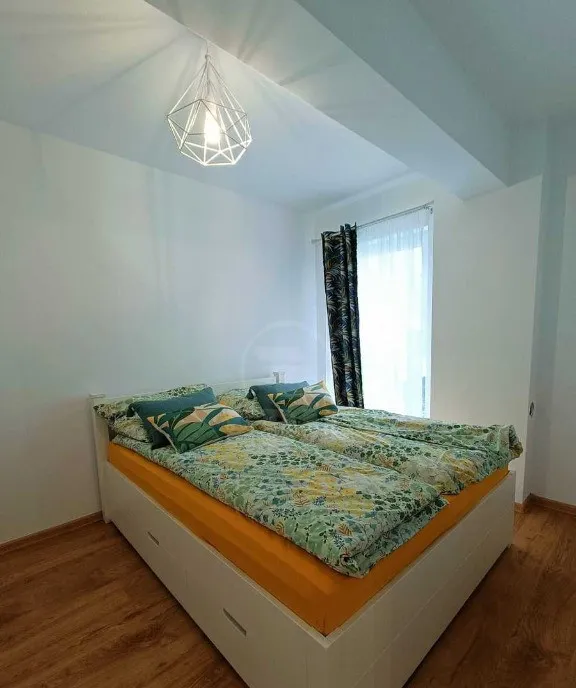 Apartament 2 camere zona Cetatii cu gradina