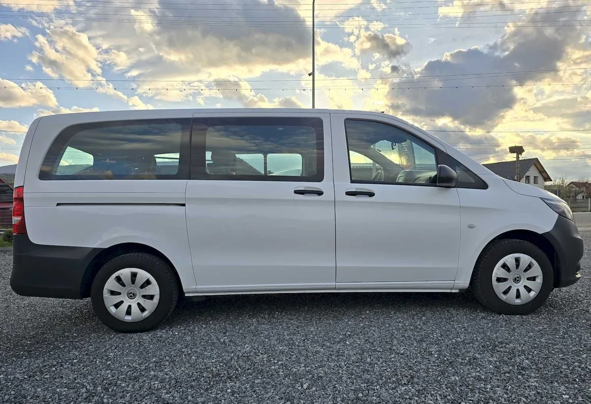 Mercedes Benz Vito