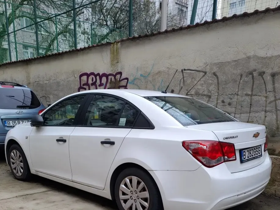 Chevrolet Cruze 1 6 4 500 eur
